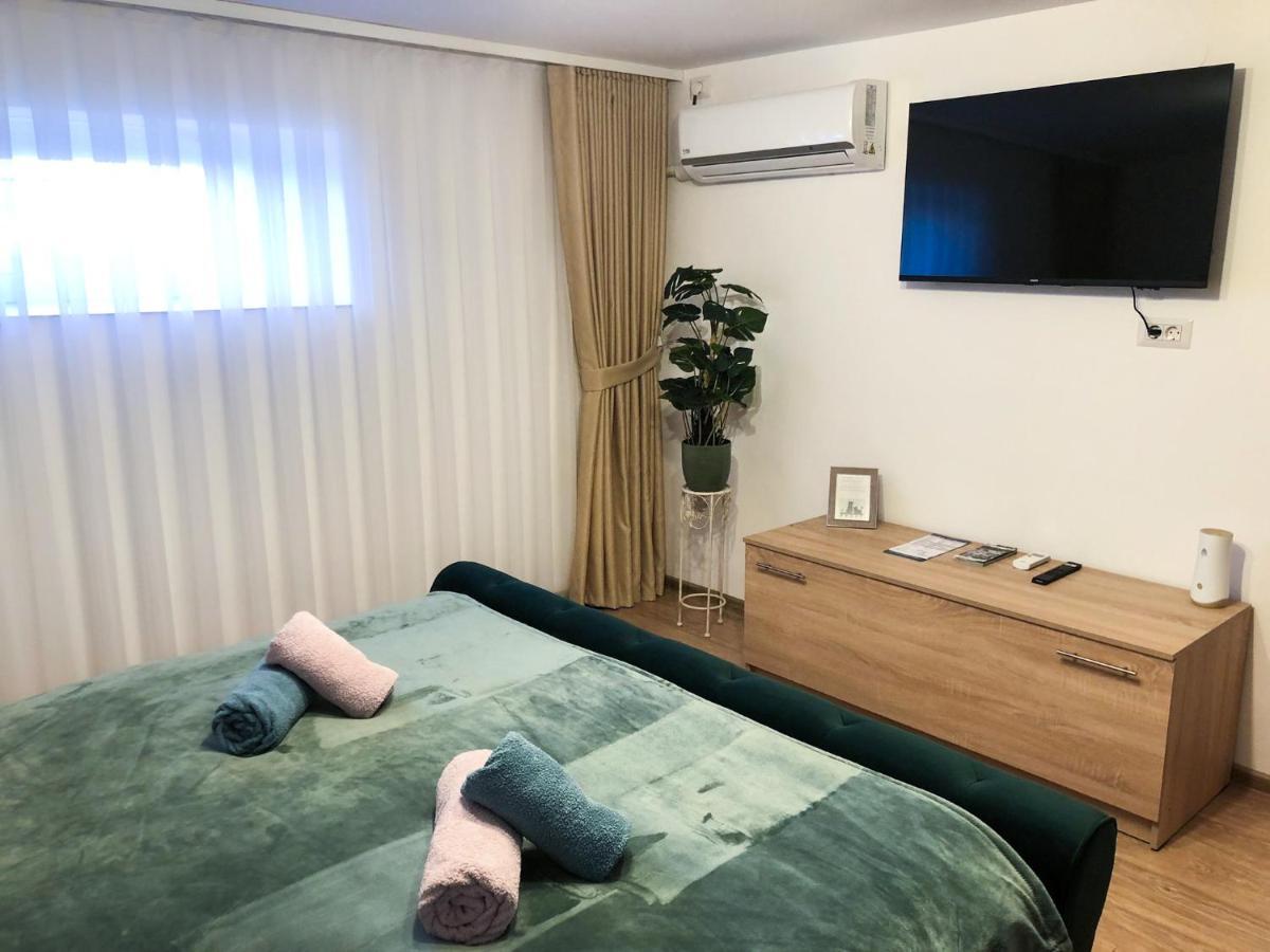 Ultra Central Apartment, Free Parking Oradea - Stray Cats Exterior foto